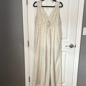 Urban Outfitters Ivory Grid Pattern Top